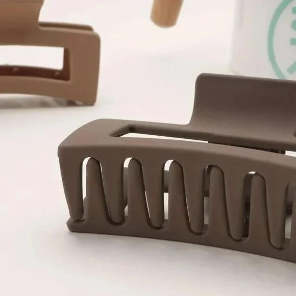 ($6) Rectangular Hair Clip Bundle - Picture 3 of 3